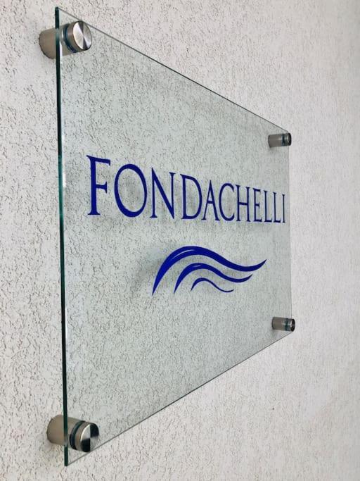 Fondachelli Apartment เชฟาลู ภายนอก รูปภาพ